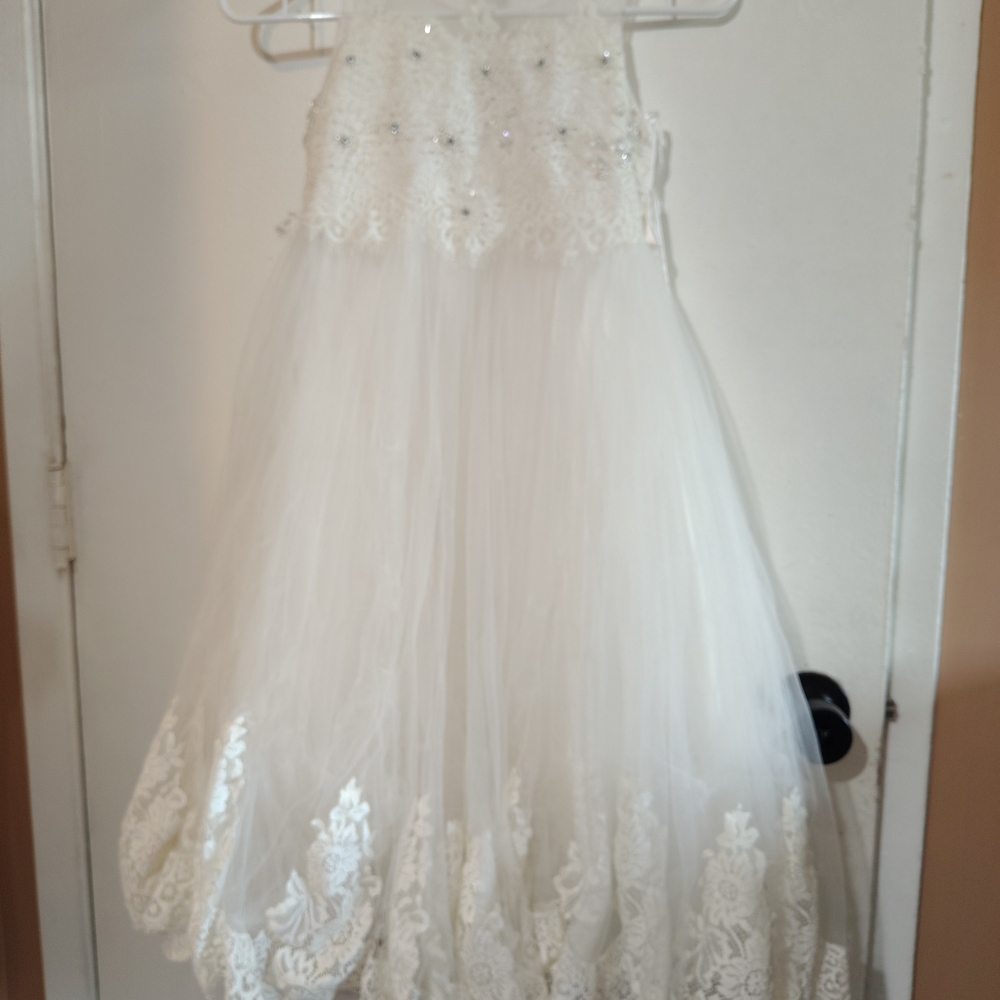 Kid's Dream White Lace Dress Size 6